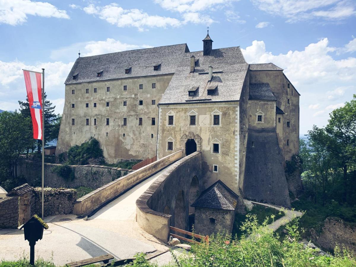 Burg Altpernstein Hotel Micheldorf in Oberösterreich Exterior photo
