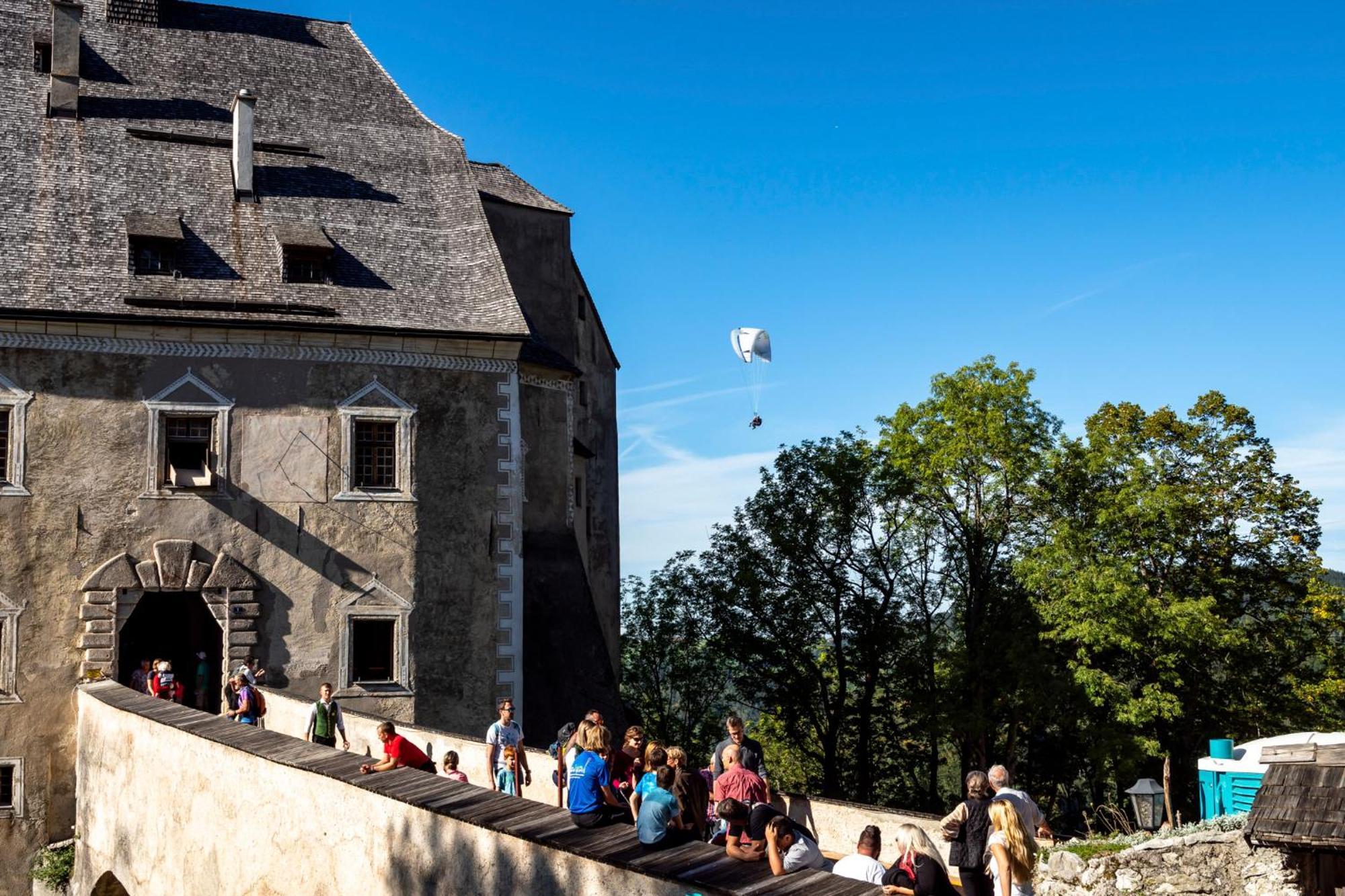 Burg Altpernstein Hotel Micheldorf in Oberösterreich Exterior photo