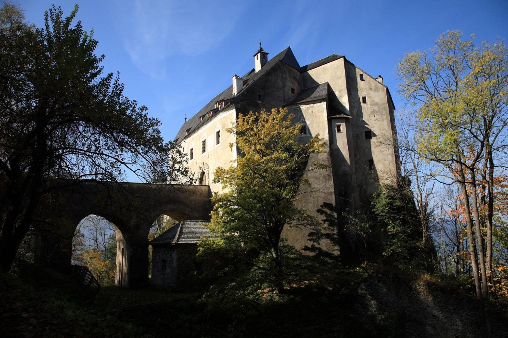 Burg Altpernstein Hotel Micheldorf in Oberösterreich Exterior photo