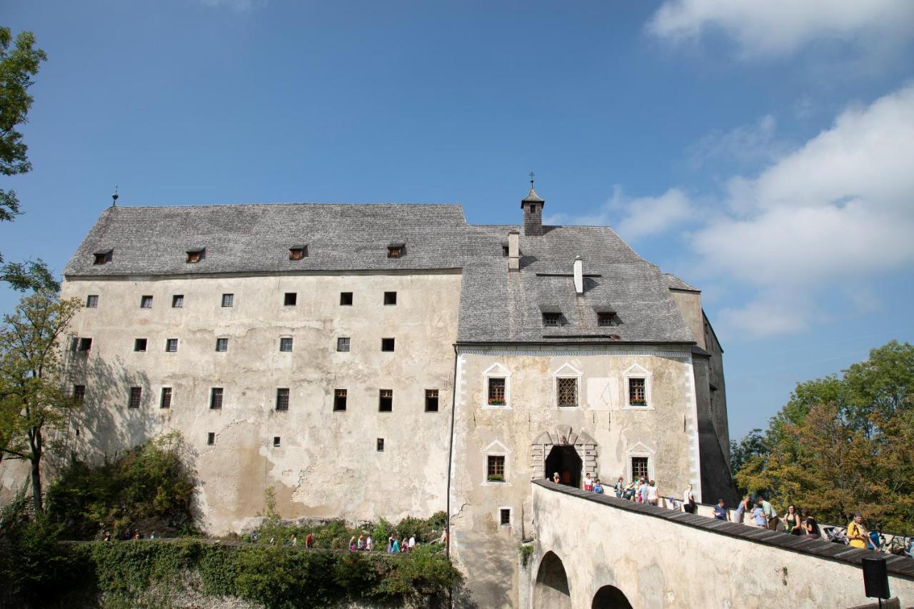 Burg Altpernstein Hotel Micheldorf in Oberösterreich Exterior photo